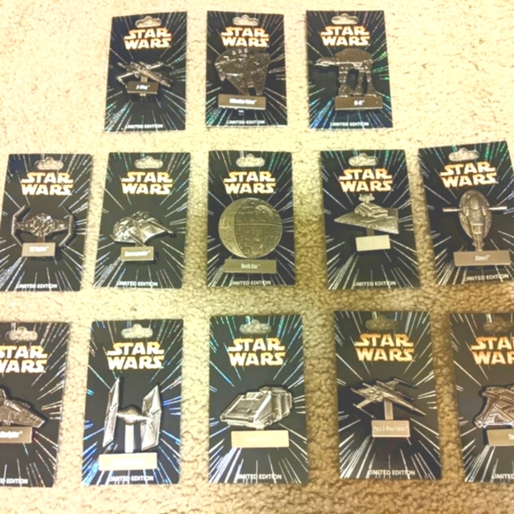 Star Wars Disney Pins 2017 Vehicle Pin Of The Month Complete Set